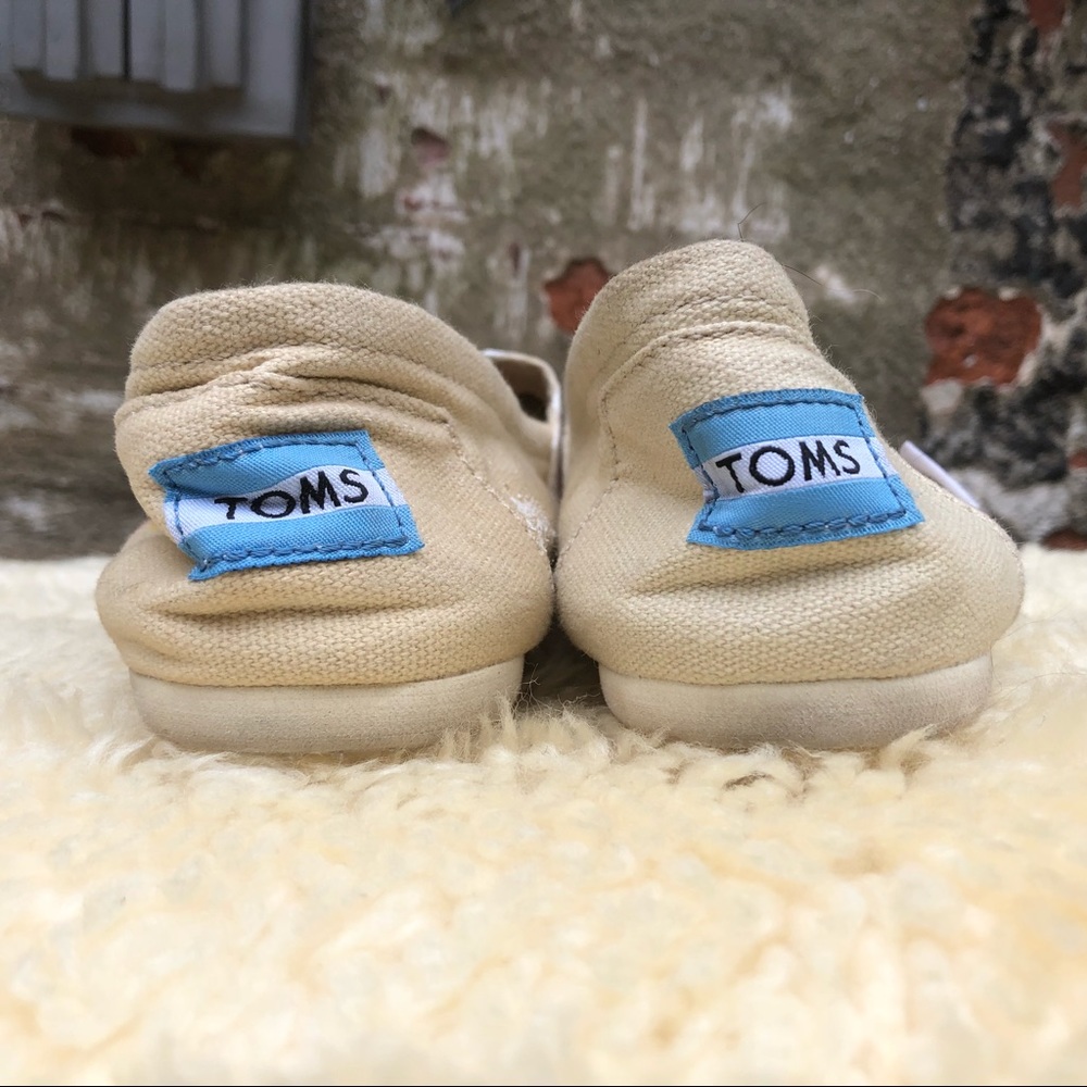 Tons Custom Painted - image 2